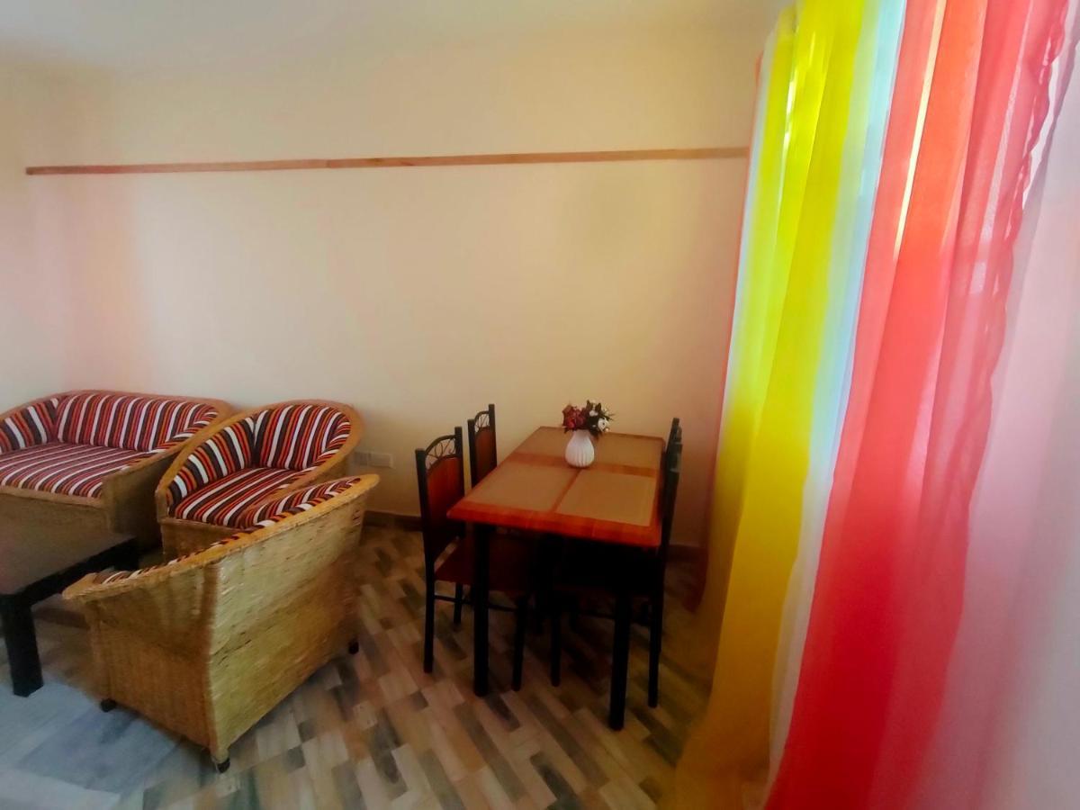 Amber Apartments G2 Kitengela Athi River Dış mekan fotoğraf